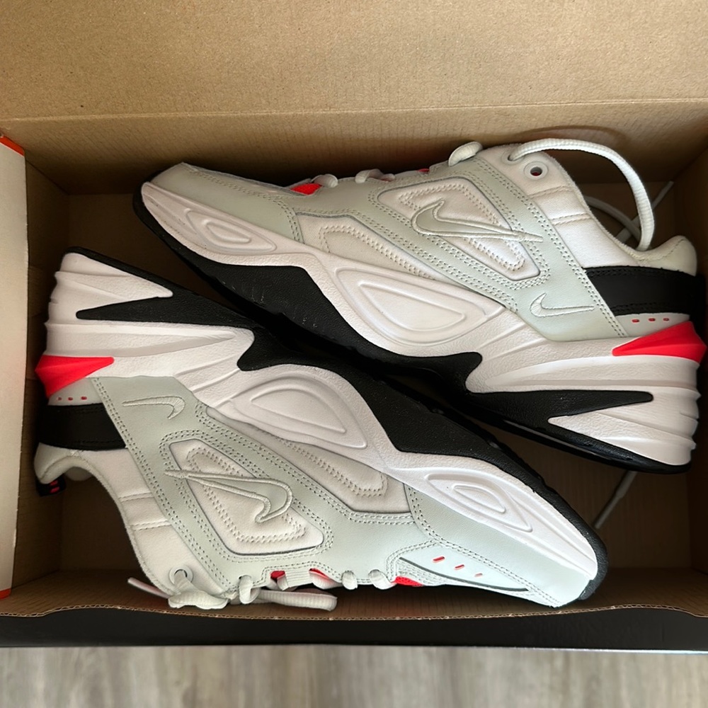 Nike Tekno